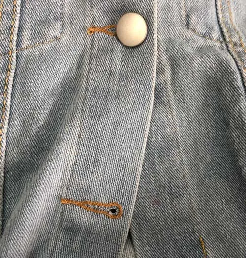 最初からボタンが1つ足りない不良品